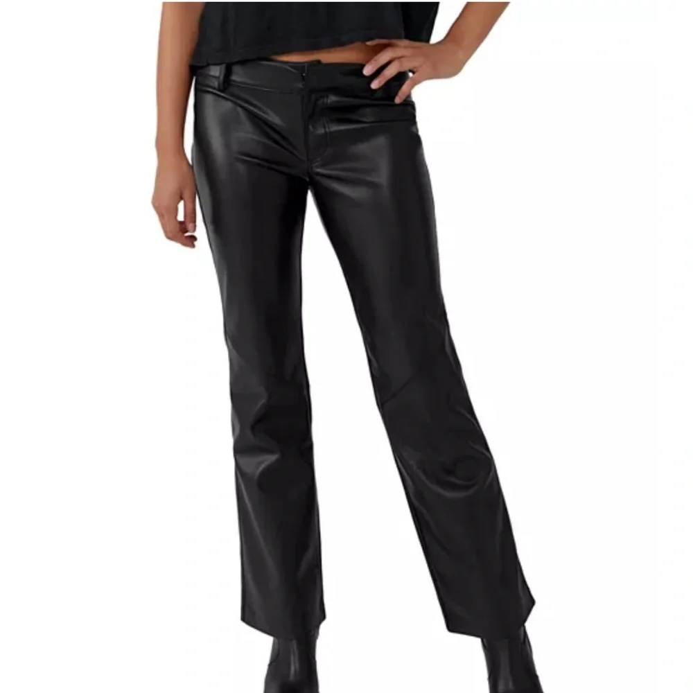 Free People Black Flare Pants - Picture 4 of 8